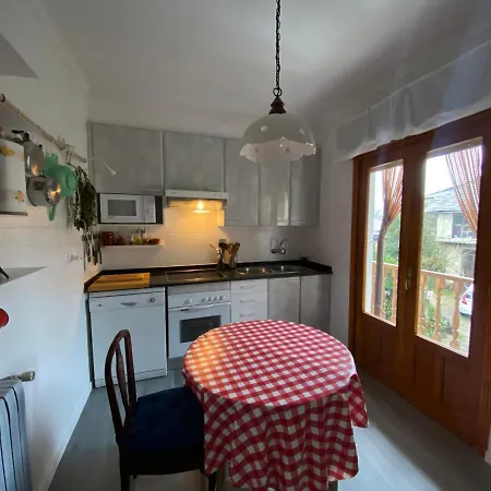 Casa Prada En Sanabria * Puebla de Sanabria